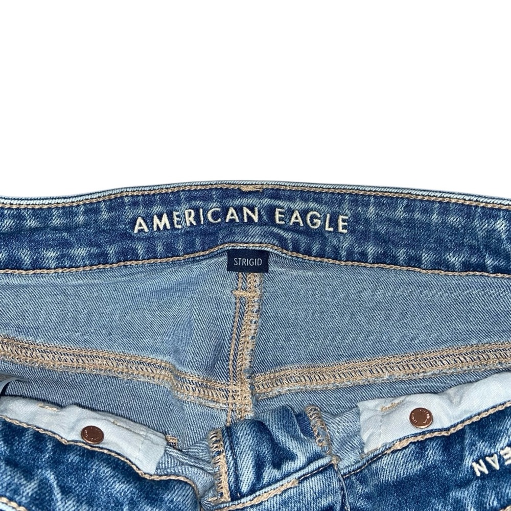 American Eagle (30x27) Strigid Distressed High Rise Mom Jeans - Women’s 10 - Picture 13 of 14
